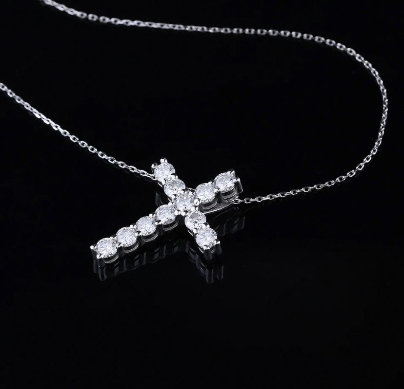 Daisy Philip Moissanite Cross Necklace 1.2Ct Moissanite Necklace Gifts For Her